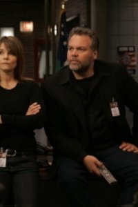 Law & Order: Criminal Intent – S07E13 – Betrayed