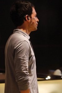 24 – S08E03 – Day 8: 6:00 p.m.-7:00 p.m.