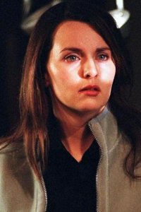 MI-5 – S01E02 – Looking After Our Own