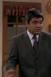 George Lopez – S06E16 – George’s Bogey-ous Relationship with Vic Is Putt to the Test