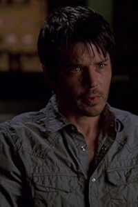 Without a Trace – S07E15 – Chameleon