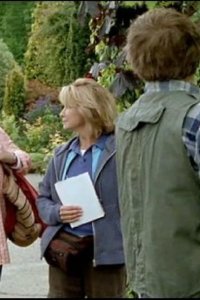 Rosemary & Thyme – S01E03 – The Language of Flowers