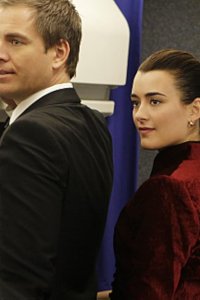 NCIS – S07E13 – Jet Lag