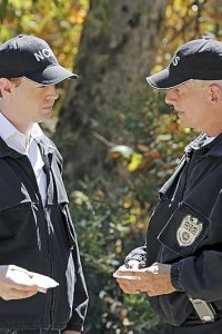 NCIS – S11E05 – Once a Crook
