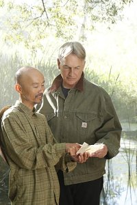 NCIS – S12E07 – The Searchers