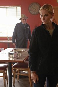 NCIS – S12E11 – Check