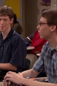 Drake & Josh – S03E04 – Mindy’s Back