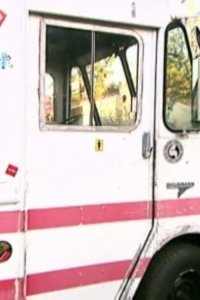 Pimp My Ride – S06E03 – Mike’s ’78 Bread Truck