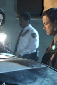 CSI: NY – S01E08 – Three Generations Are Enough