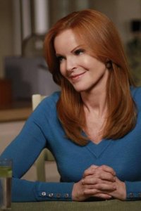 Desperate Housewives – S08E23 – Finishing the Hat