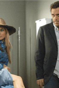 House M.D. – S01E21 – Three Stories