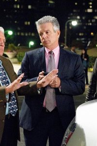 The Closer – S07E03 – To Serve with Love