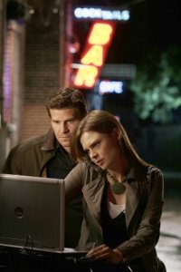 Bones – S01E04 – The Man in the Bear