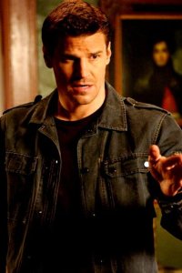 Bones – S01E19 – The Man in the Morgue
