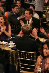 How I Met Your Mother – S01E19 – Mary the Paralegal