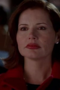 Commander in Chief – S2005E01 – Pilot
