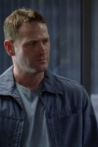 Numb3rs – S01E13 – Man Hunt