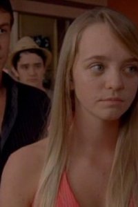 H2O: Just Add Water – S03E16 – The Dark Side