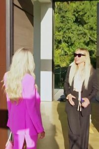 Million Dollar Listing Los Angeles – S15E01 – Just When You Think You’ve Seen It All…