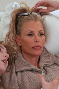 Million Dollar Listing Los Angeles – S15E04 – Know When to Walk Away
