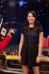 iCarly – S06E13 – iGoodbye