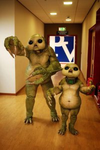 The Sarah Jane Adventures – S01E02 – Revenge of the Slitheen: Part Two