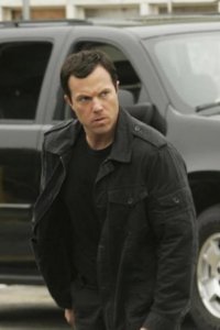 Chuck – S01E09 – Chuck Versus the Imported Hard Salami