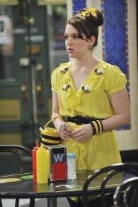 Wizards of Waverly Place – S04E01 – Alex Tells the World