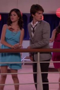 Wizards of Waverly Place – S04E02 – Alex Gives Up