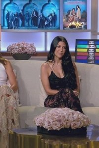 Keeping Up with the Kardashians – S20E13 – The Final Curtain Part 1