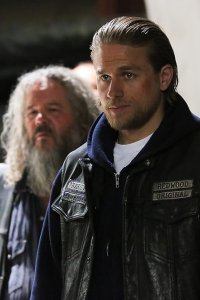 Sons of Anarchy – S07E06 – Smoke ’em If You Got ’em