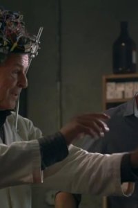 Fringe – S03E02 – The Box