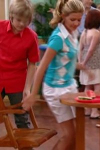 The Suite Life on Deck – S01E15 – Shipnotized