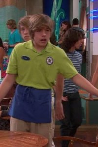 The Suite Life on Deck – S03E22 – Graduation on Deck