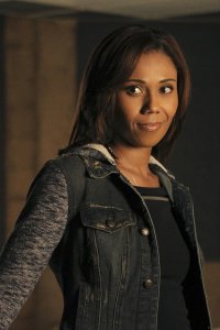 Castle – S08E01 – XY