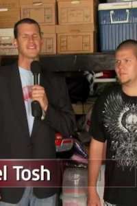 Tosh.0 – S01E12 – Backyard Wrestler