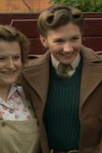 Land Girls – S01E05 – Destinies