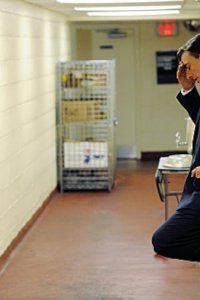 The Good Wife – S01E23 – Running