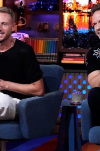 Watch What Happens Live with Andy Cohen – S22E95 – Scott Porter & Fraser Olender