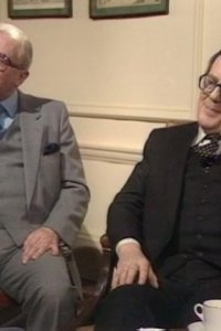Yes Minister – S03E05 – The Bed of Nails