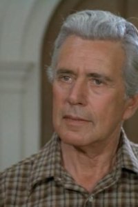 Dynasty – S01E11 – The Beating