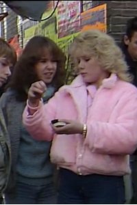 EastEnders – S1985E02 – Episode #1.2