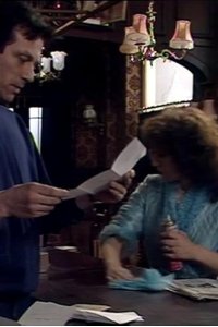 EastEnders – S1985E03 – Episode #1.3