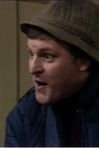 EastEnders – S1985E11 – Episode #1.11