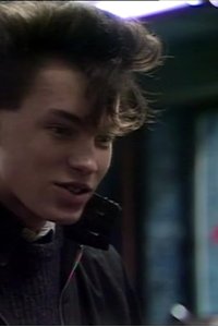 EastEnders – S1985E19 – Episode #1.19