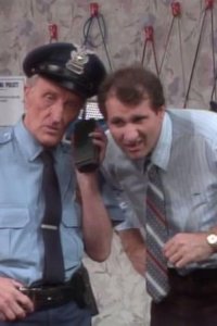Married… with Children – S01E12 – Where’s the Boss?