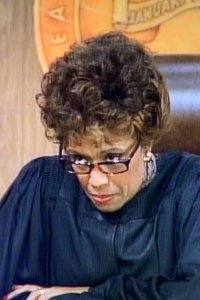 Married… with Children – S03E10 – I’ll See You in Court