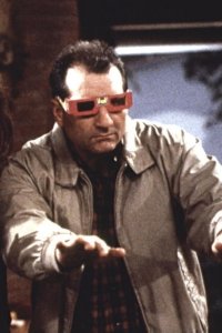 Married… with Children – S08E24 – Assault and Batteries