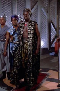 Star Trek: The Next Generation – S01E03 – Code of Honor