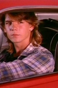 Freddy’s Nightmares – S01E09 – Rebel Without a Car